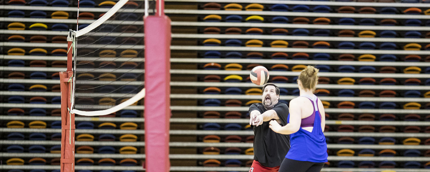 Recreational volleyball in the Jack Simpson gym at UCalgary