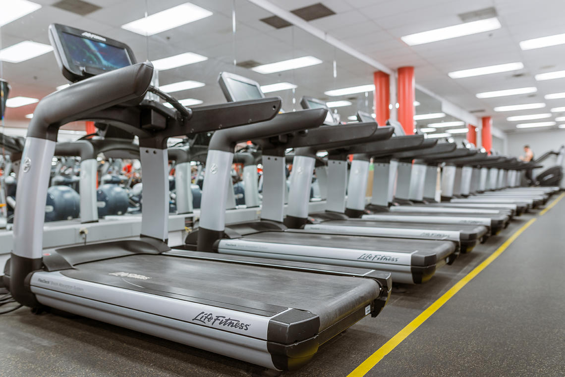 UCalgary Fitness Centre treadmills