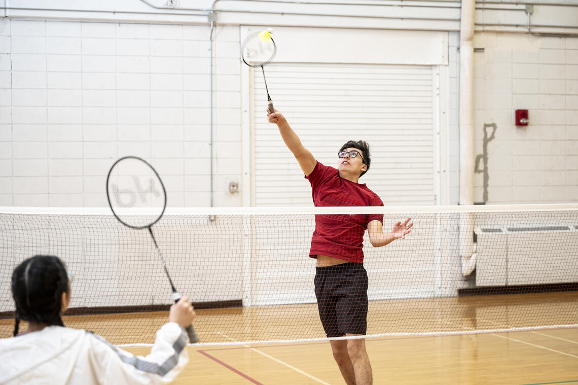 Badminton