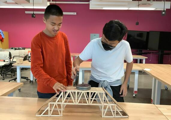 UCalgary Minds in Motion Bridge Building